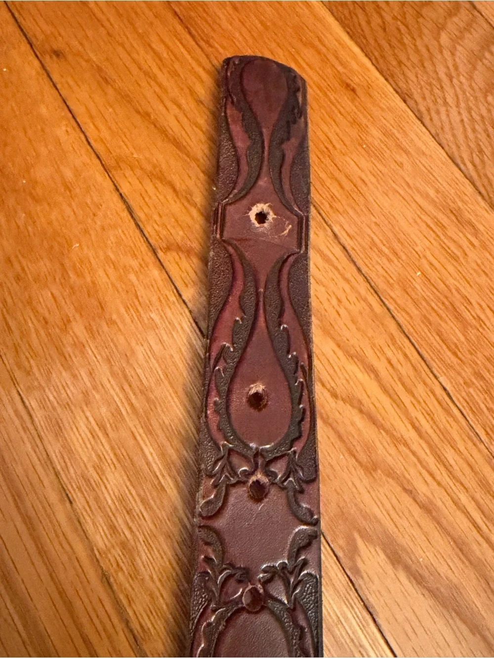 SISKIYOU made in USA Geometric Enamel Oval Belt - Burgundy, Black & Cream